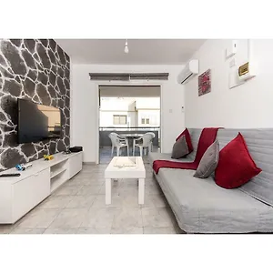  Apartament Holiday Apartment